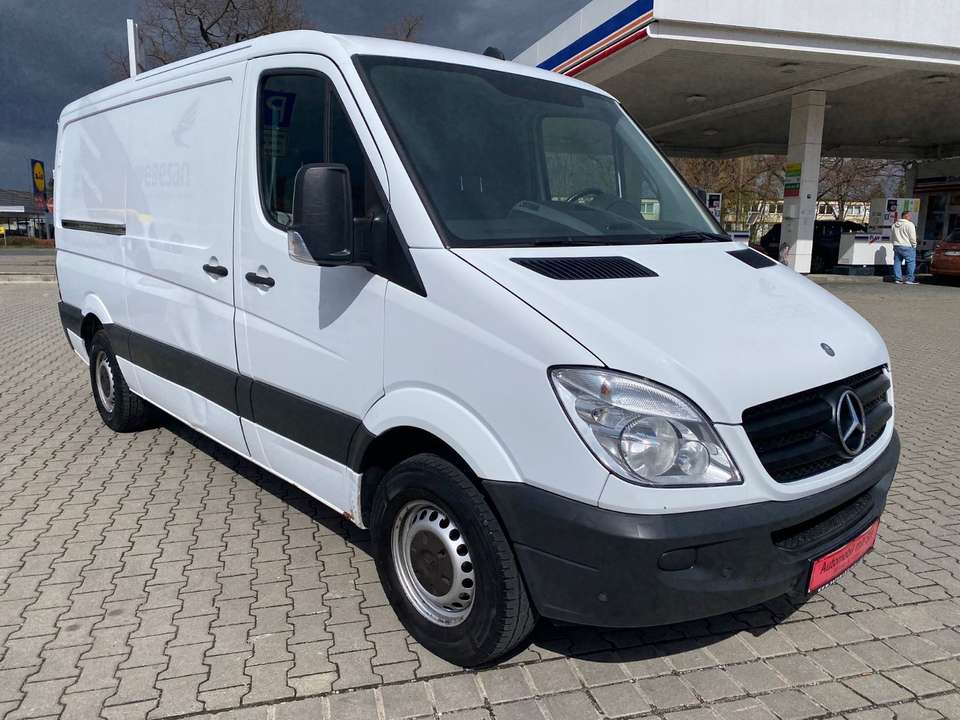 Mercedes-Benz Sprinter - Imagem 1