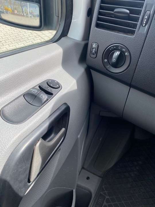 Mercedes-Benz Sprinter - Imagem 11