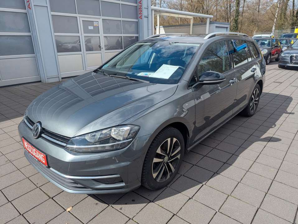 Volkswagen Golf - Imagem 1