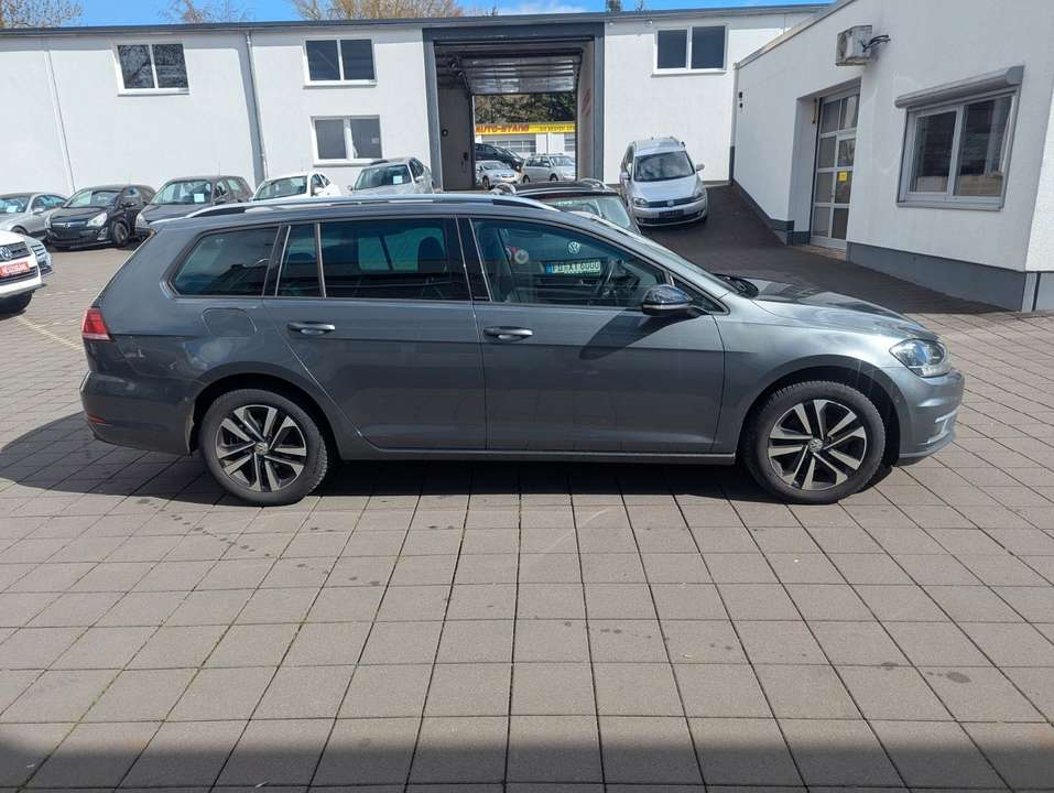 Volkswagen Golf - Imagem 4