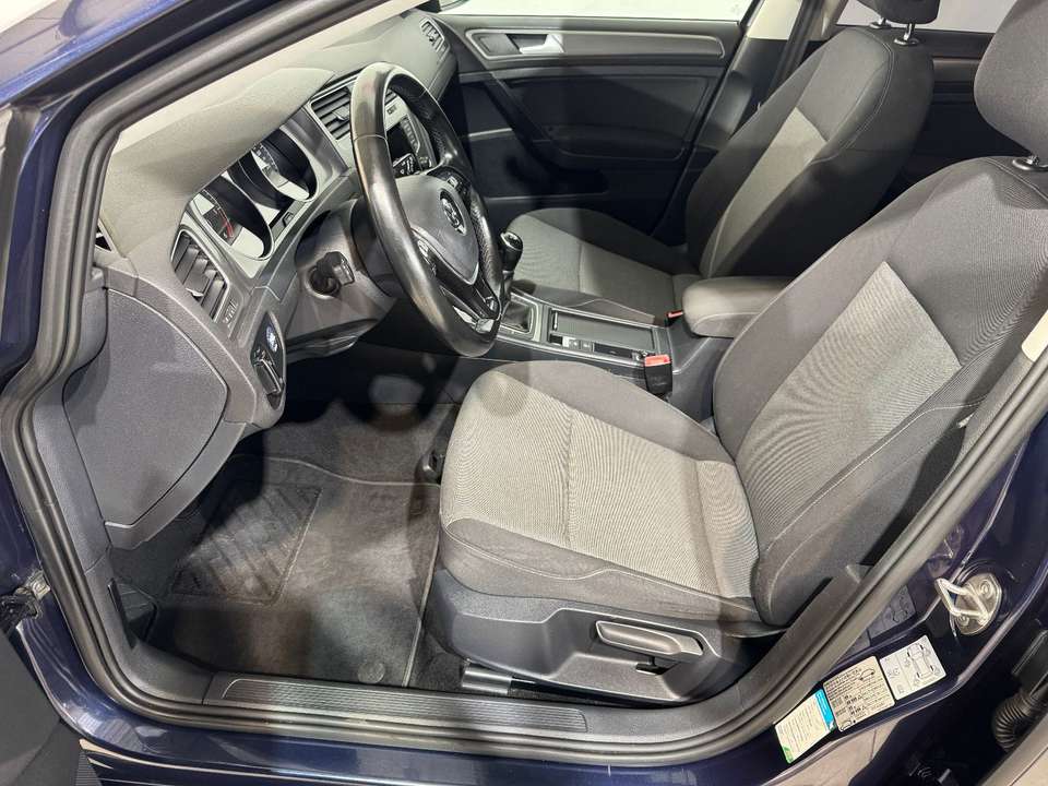 Volkswagen Golf - Imagem 9