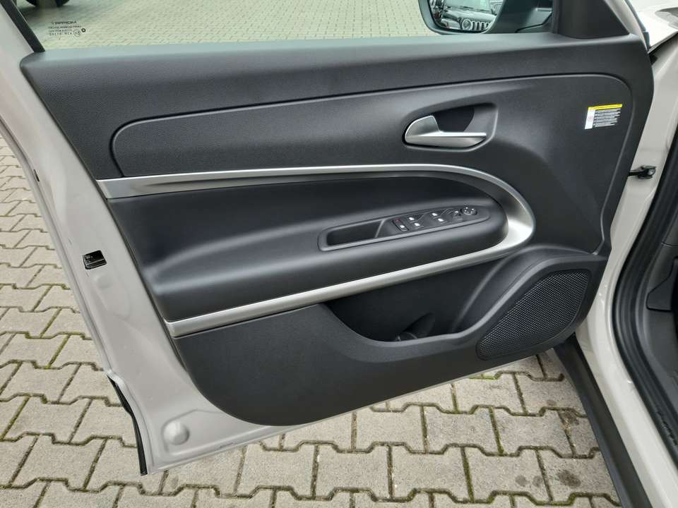 Jeep Avenger - Imagem 7