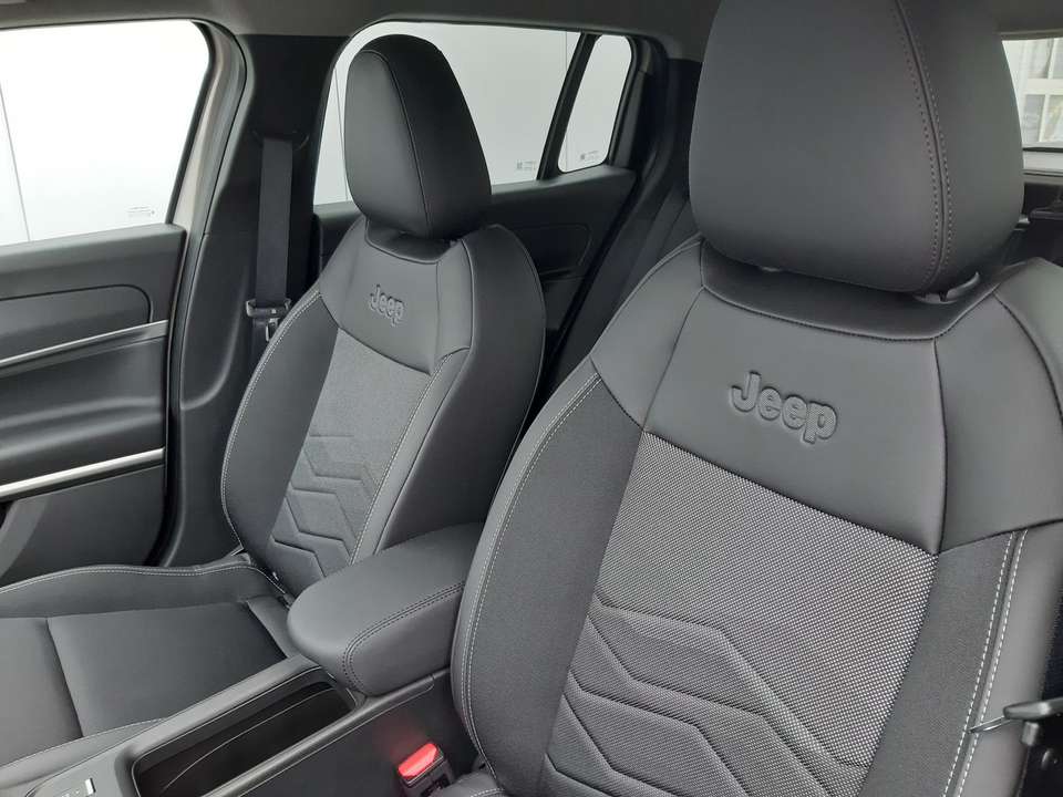 Jeep Avenger - Imagem 11