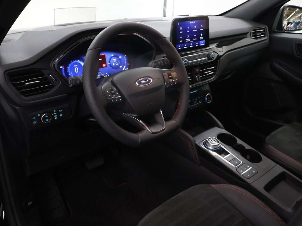 Ford Kuga - Imagem 7