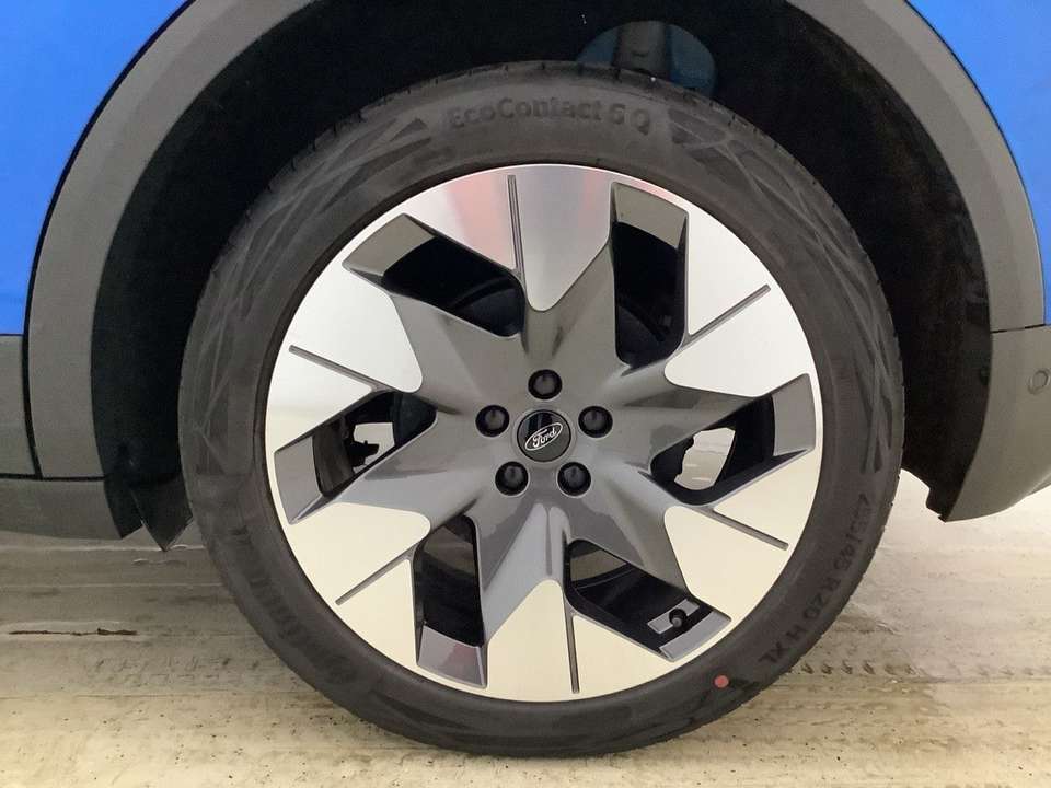 Ford Explorer - Imagem 6