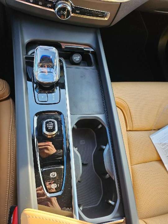 Volvo XC60 - Imagem 11