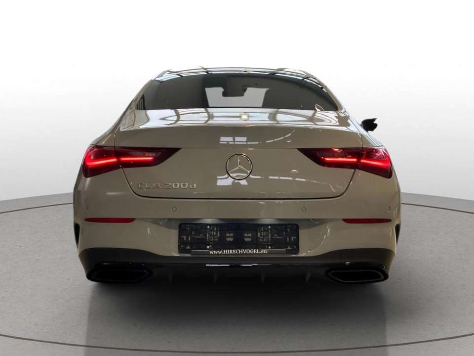 Mercedes-Benz CLA 200 - Imagem 6