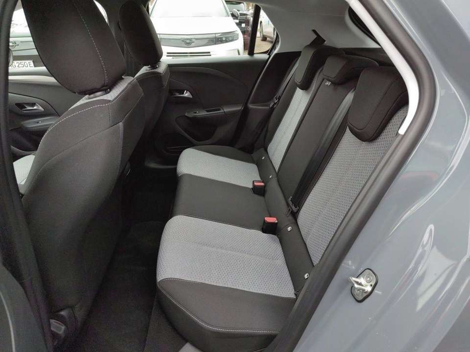 Opel Corsa - Imagem 10