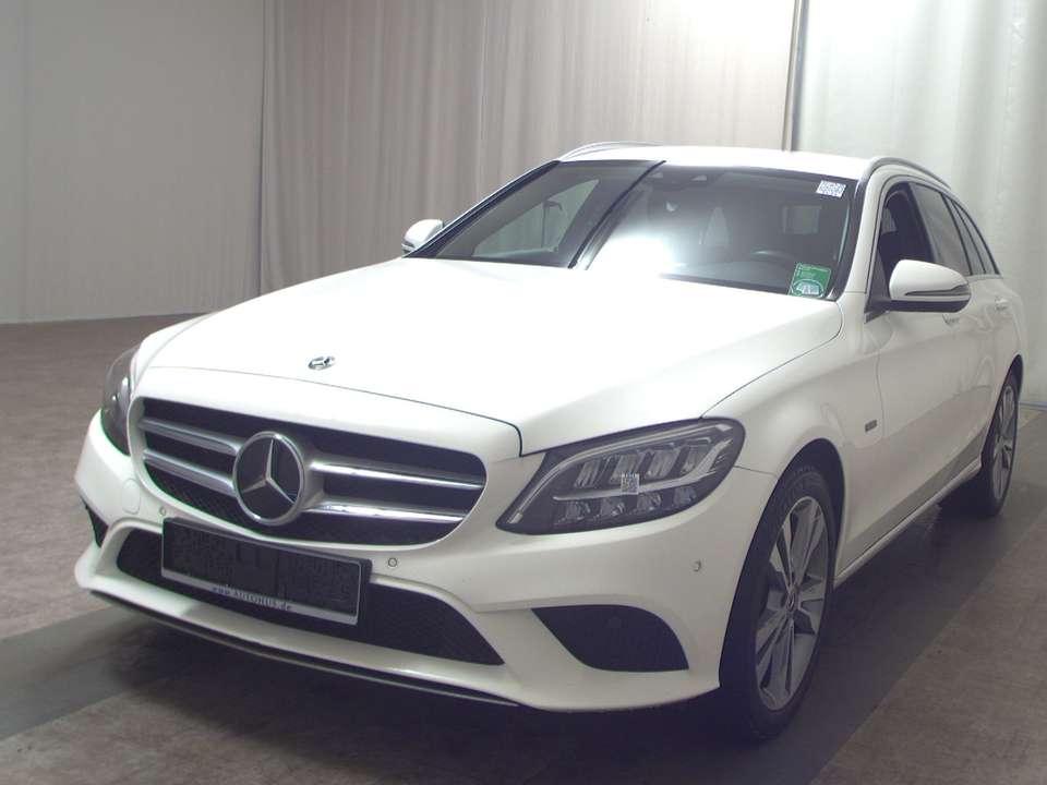 Mercedes-Benz C 300 - Imagem 2