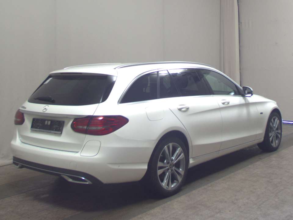 Mercedes-Benz C 300 - Imagem 4