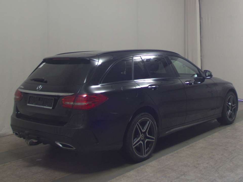 Mercedes-Benz C 300 - Imagem 4