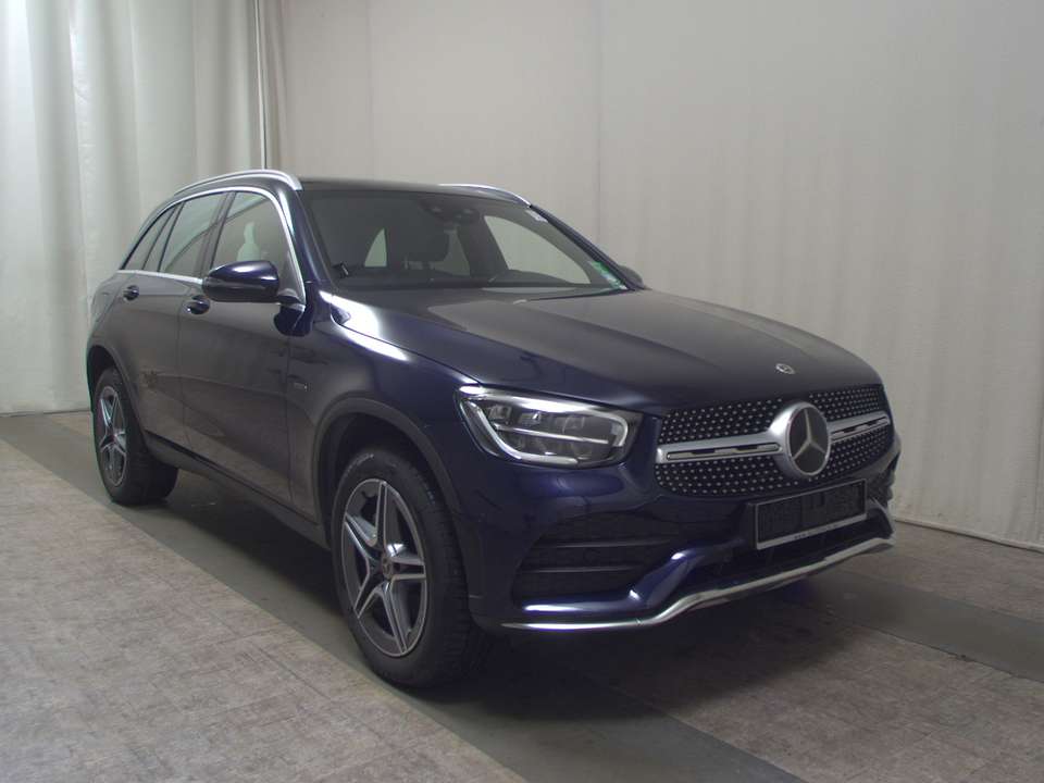 Mercedes-Benz GLC 300 - Imagem 3
