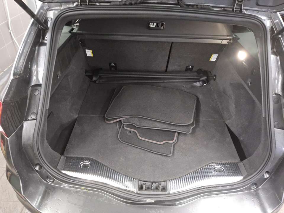 Ford Mondeo - Imagem 12