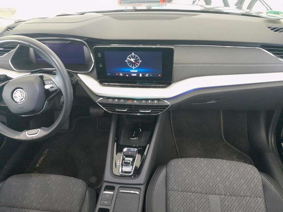 Skoda Octavia - Imagem 4