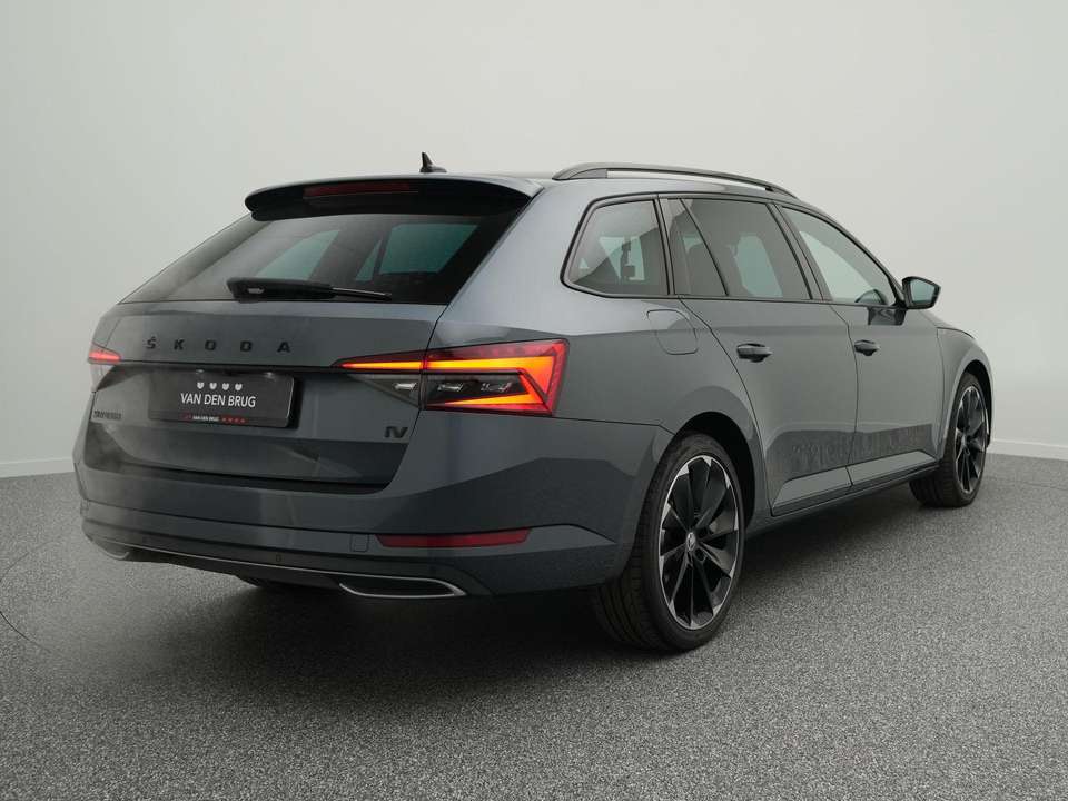 Skoda Superb - Imagem 2