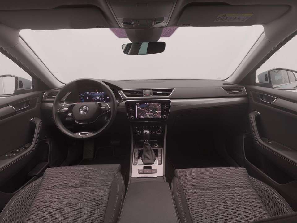 Skoda Superb - Imagem 3