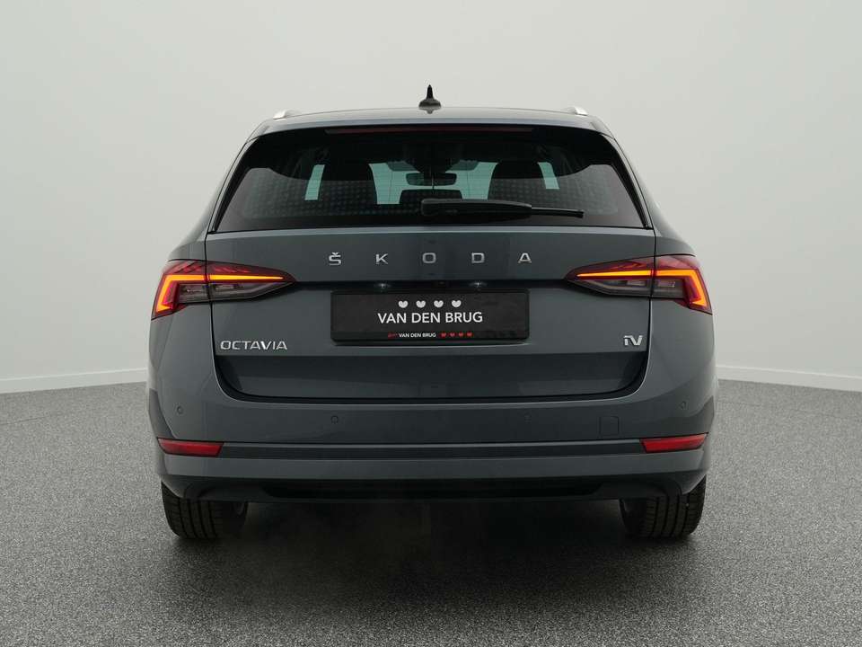 Skoda Octavia - Imagem 6