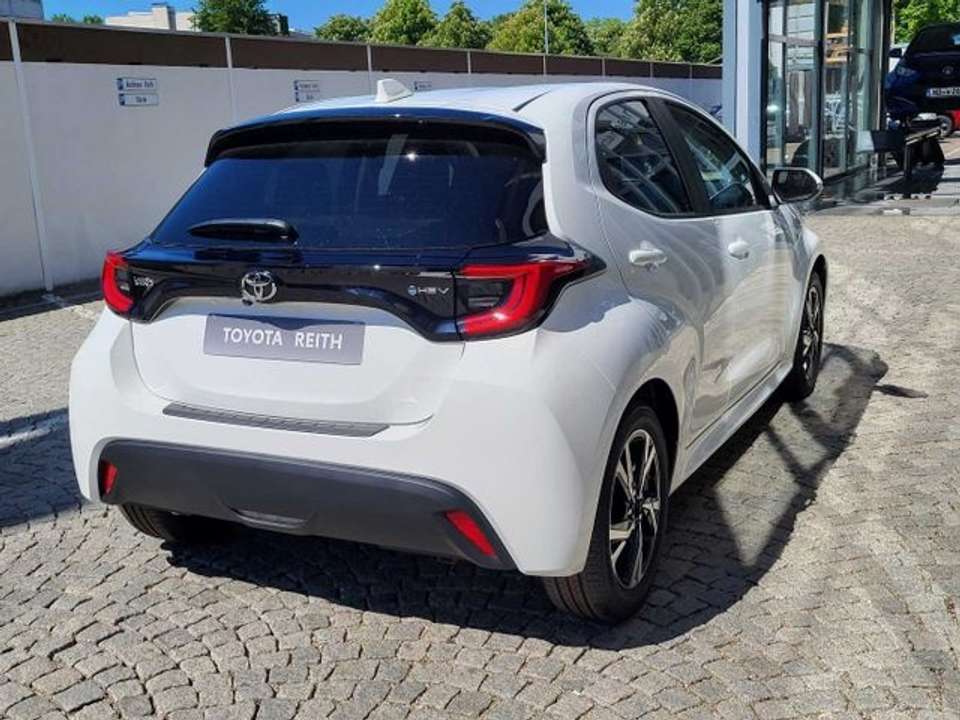 Toyota Yaris - Imagem 9