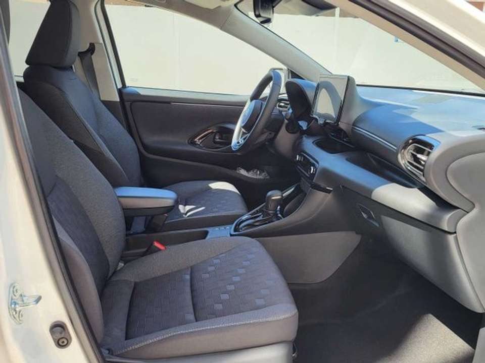 Toyota Yaris - Imagem 10