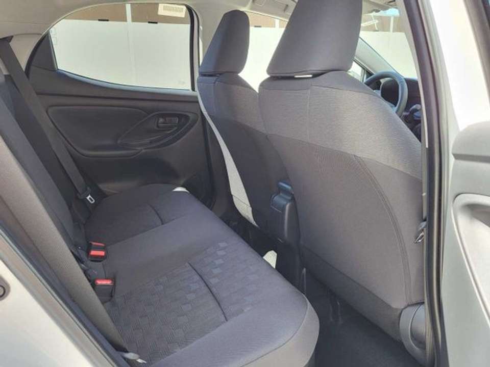 Toyota Yaris - Imagem 11