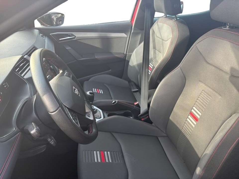 SEAT Arona - Imagem 6