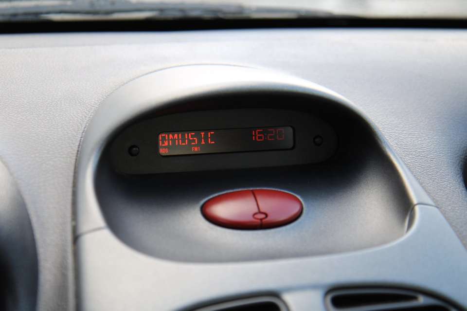 Peugeot 206 - Imagem 12