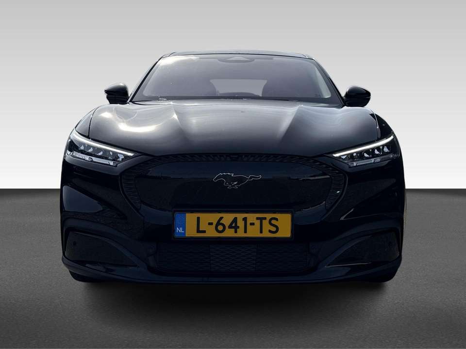 Ford Mustang Mach-E - Imagem 7