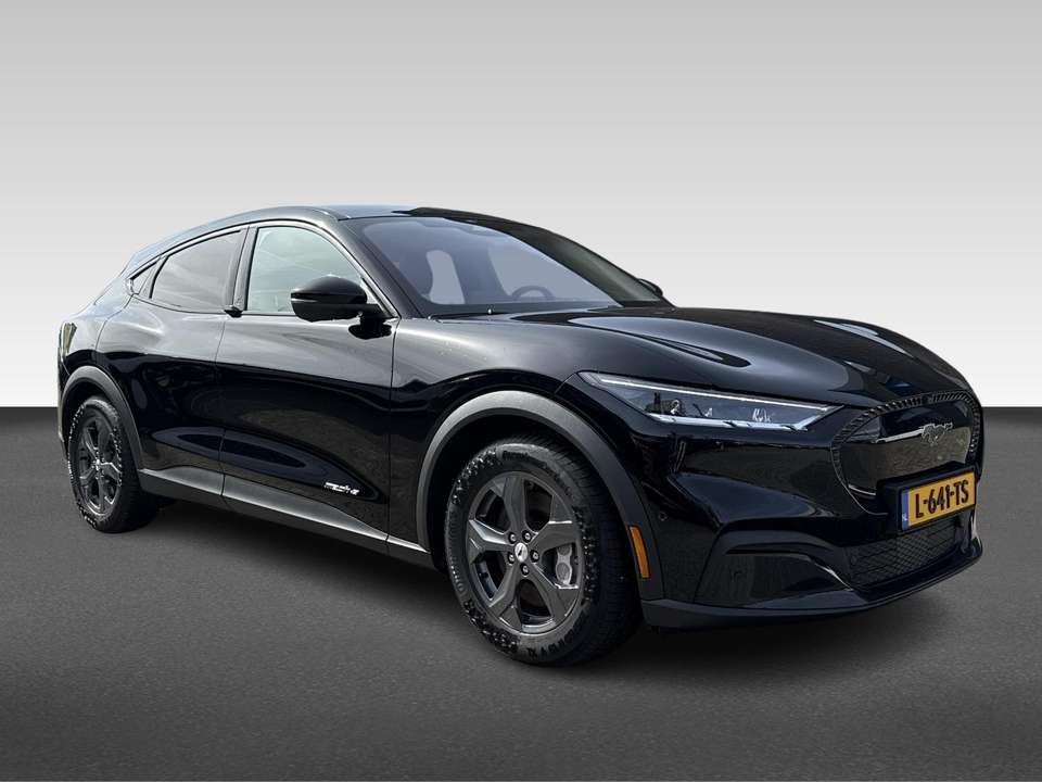 Ford Mustang Mach-E - Imagem 8