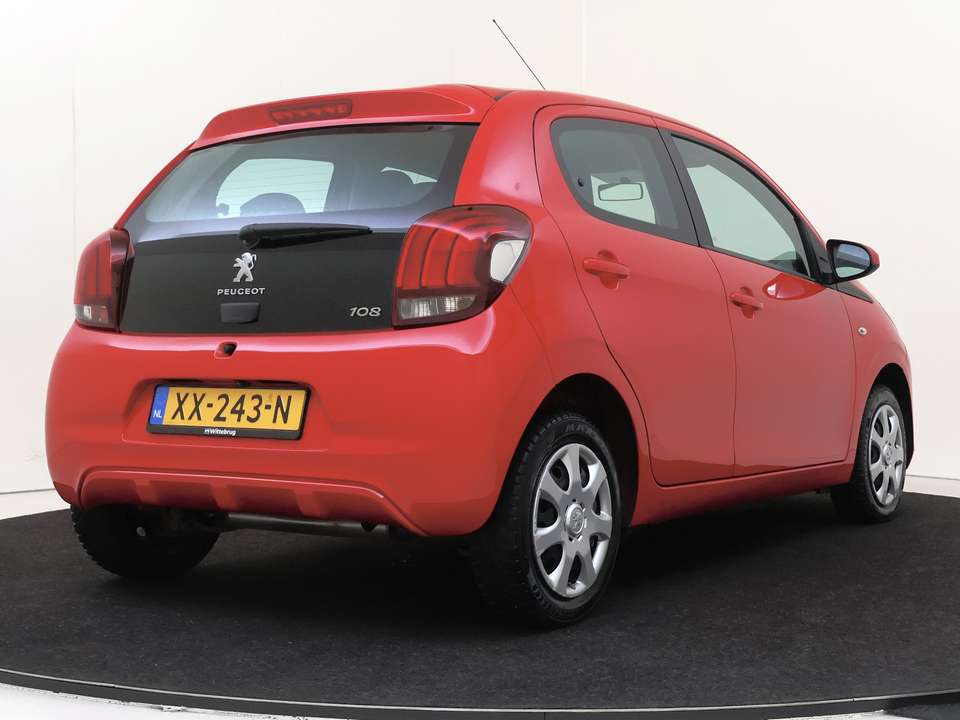 Peugeot 108 - Imagem 11