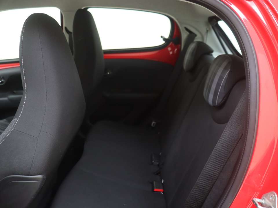 Peugeot 108 - Imagem 12