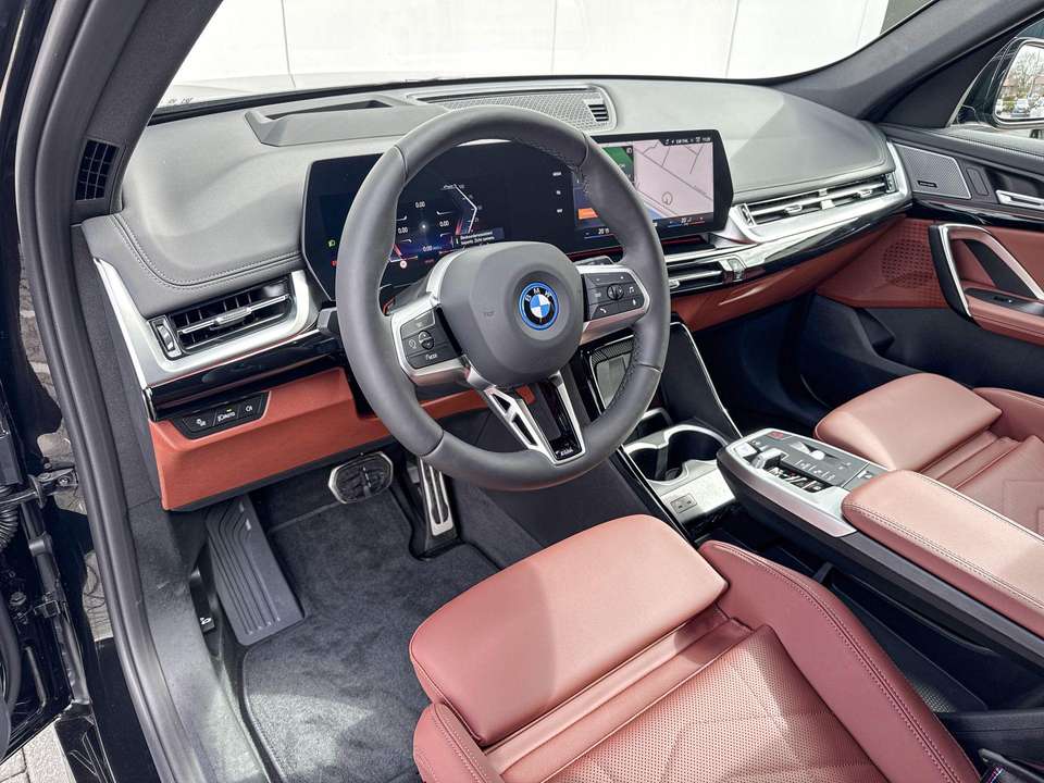BMW iX1 - Imagem 5