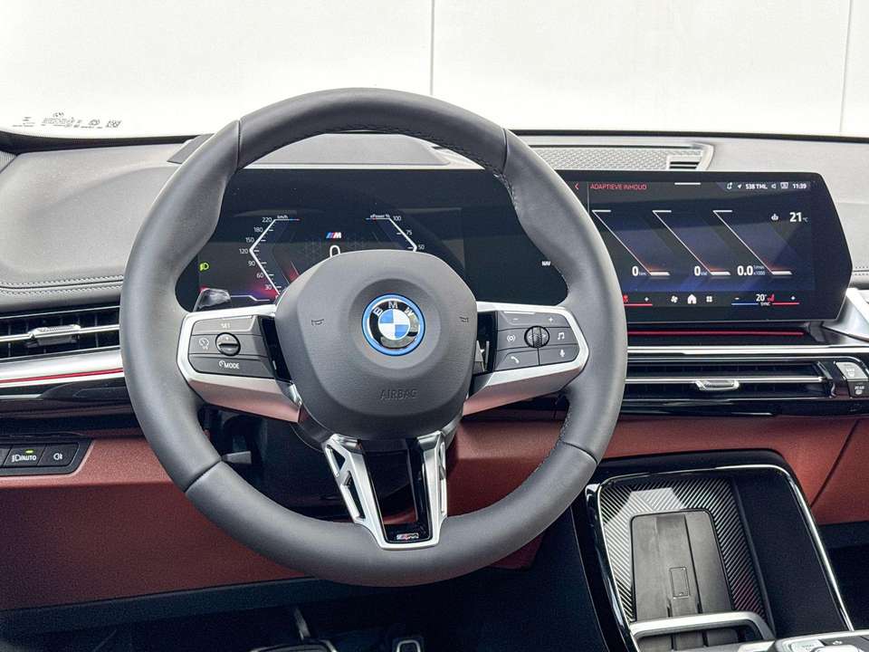 BMW iX1 - Imagem 14