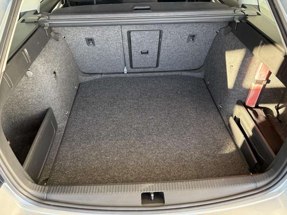 Skoda Octavia - Imagem 18