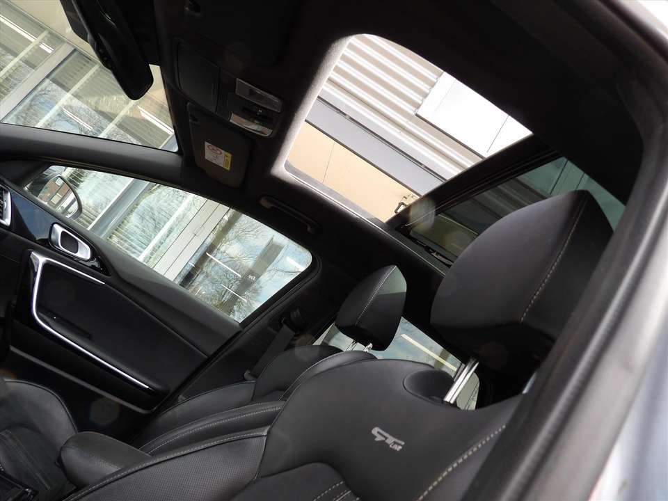 Kia Ceed SW / cee'd SW - Imagem 4