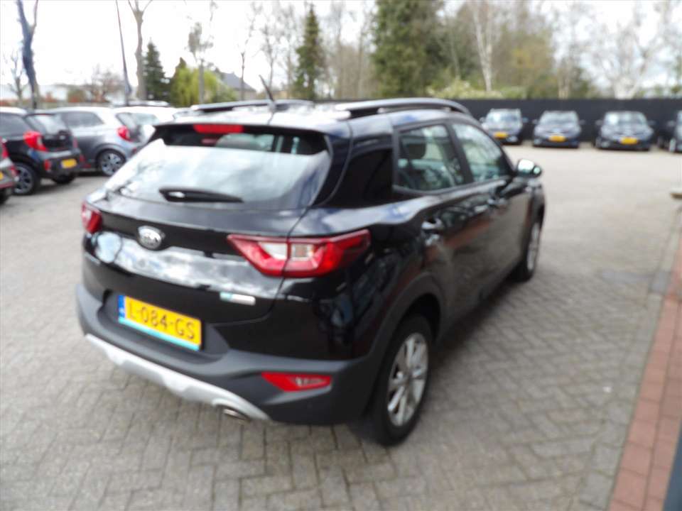 Kia Stonic - Imagem 4