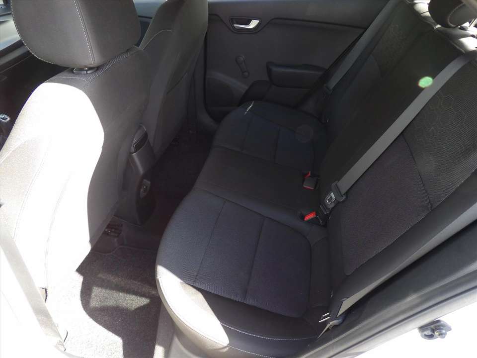 Kia Rio - Imagem 8