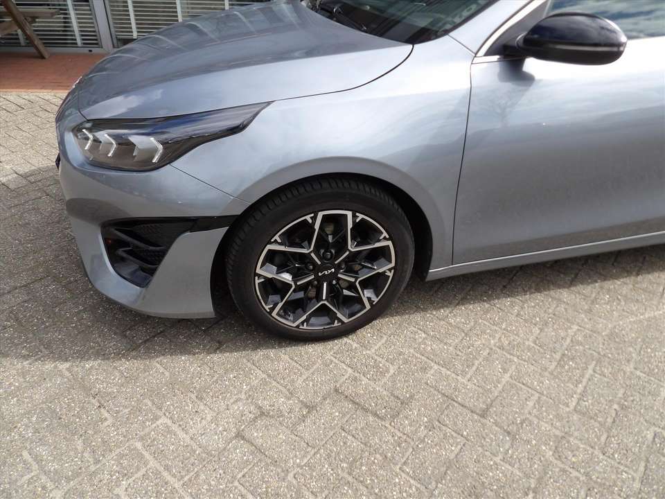 Kia Ceed SW / cee'd SW - Imagem 9