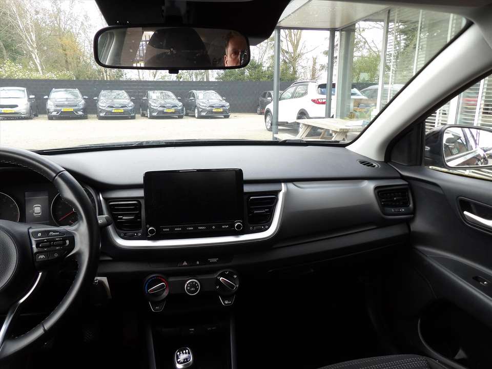 Kia Stonic - Imagem 11