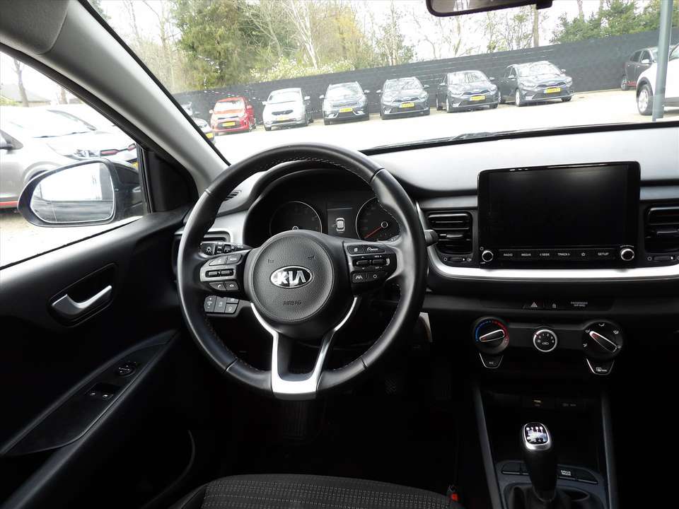 Kia Stonic - Imagem 12