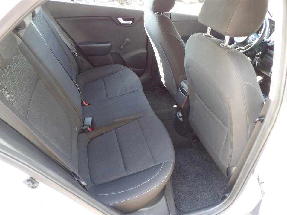 Kia Rio - Imagem 17