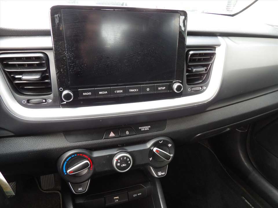 Kia Stonic - Imagem 17