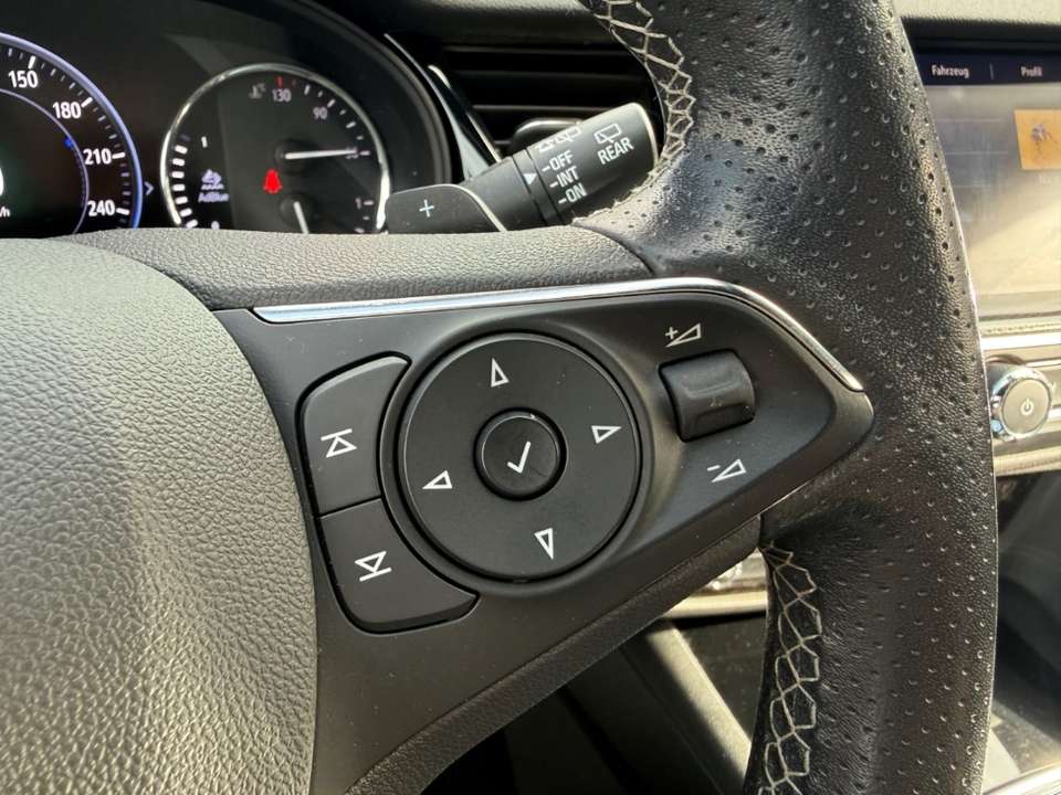 Opel Insignia - Imagem 10