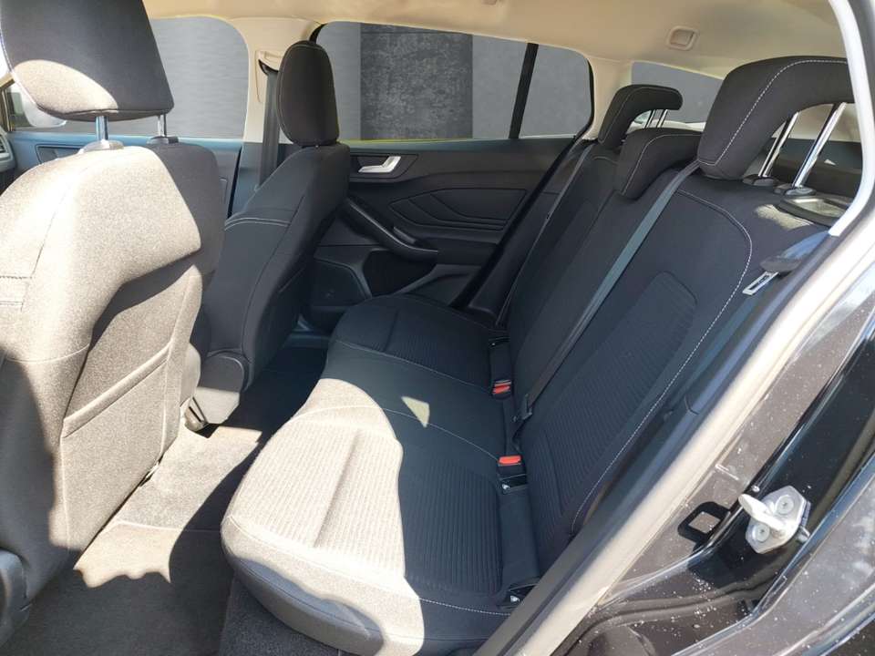 Ford Focus - Imagem 9