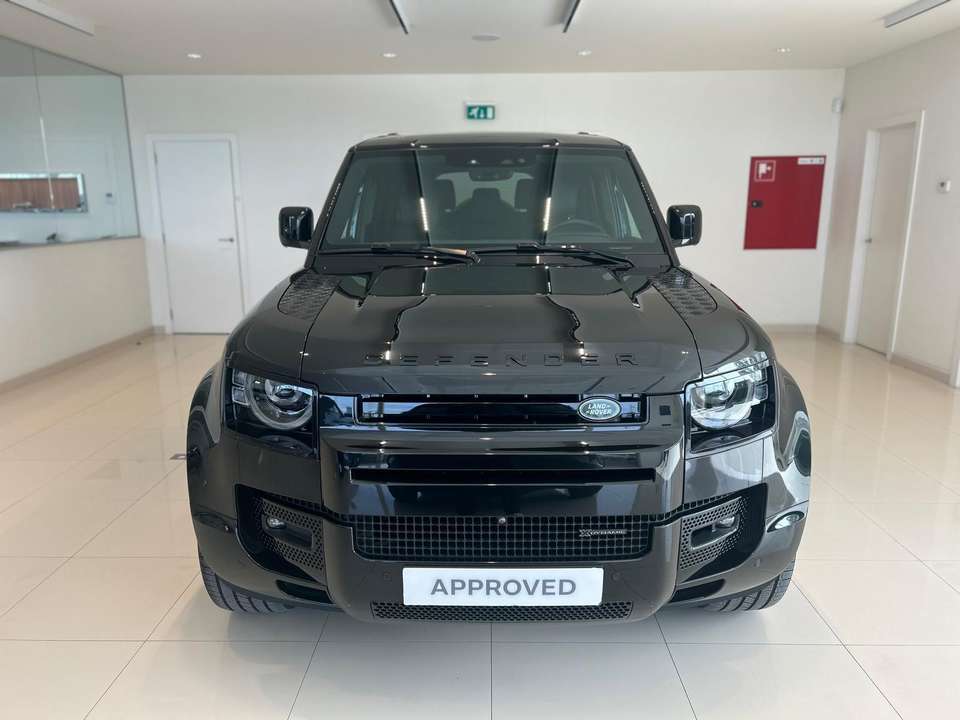 Land Rover Defender - Imagem 2