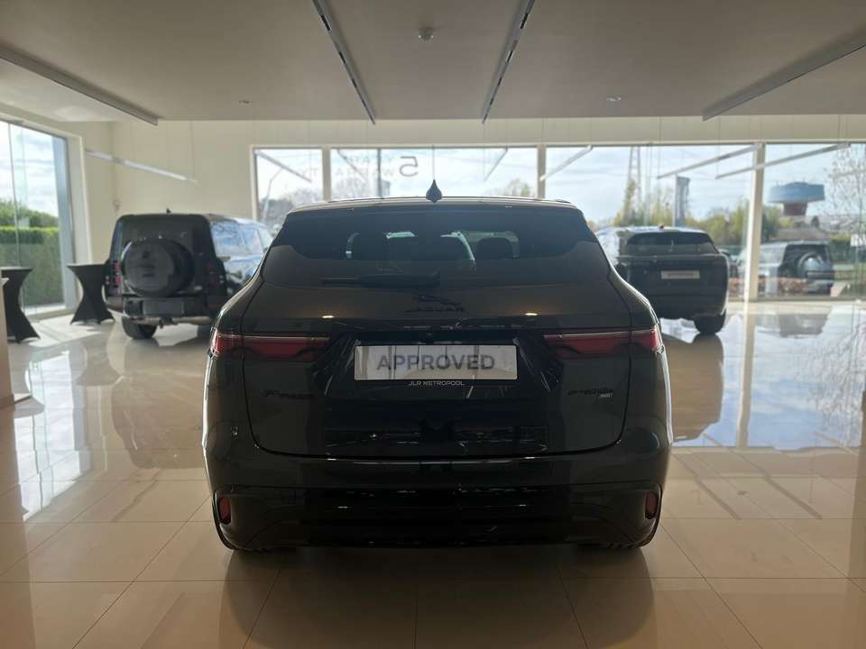 Jaguar F-Pace - Imagem 3