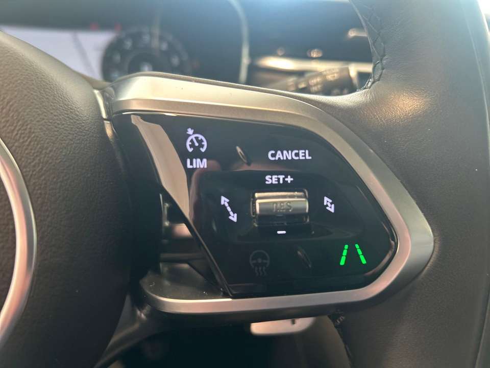 Jaguar F-Pace - Imagem 6