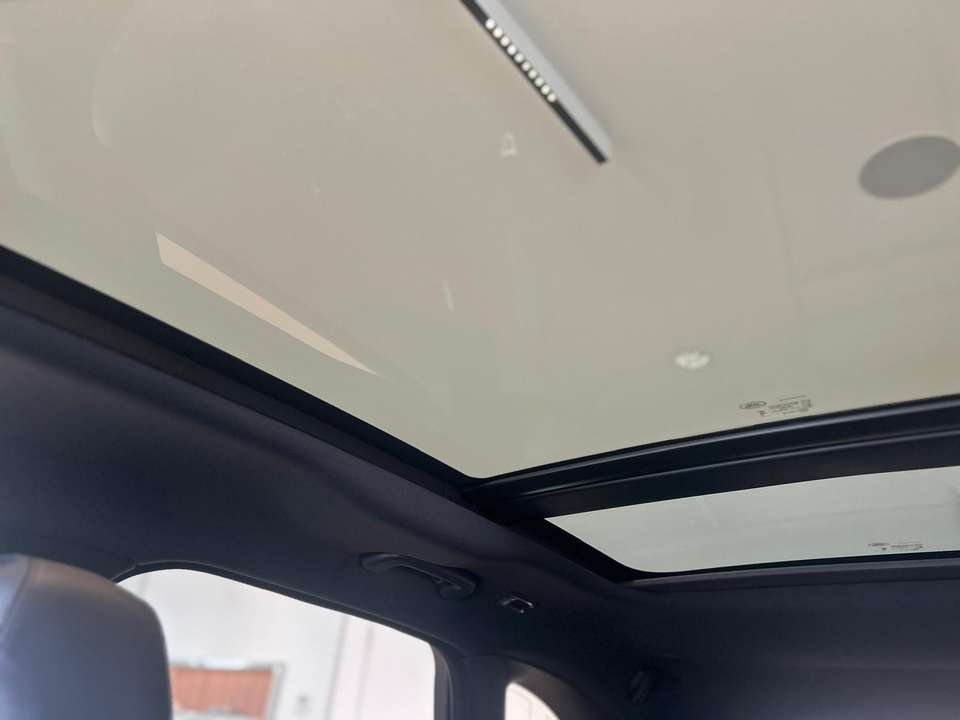 Jaguar F-Pace - Imagem 7