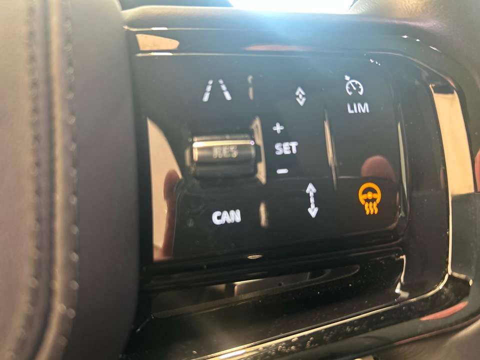 Land Rover Range Rover Velar - Imagem 15