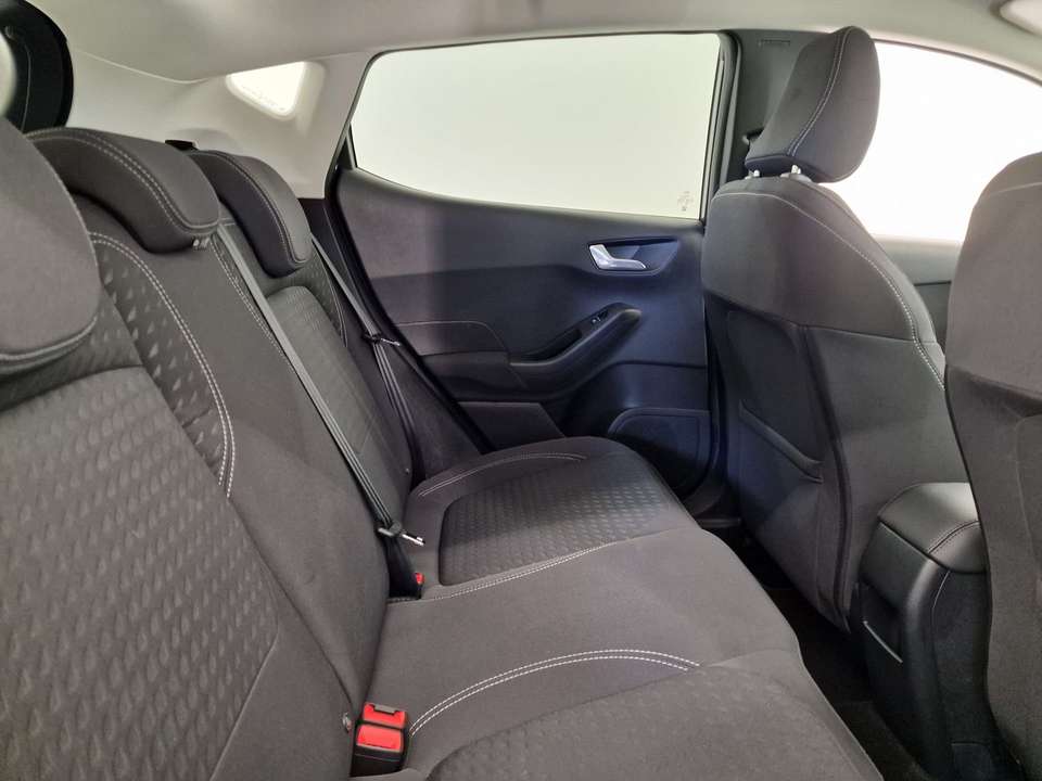 Ford Fiesta - Imagem 6