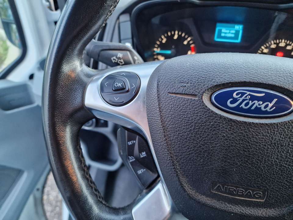 Ford Transit - Imagem 10
